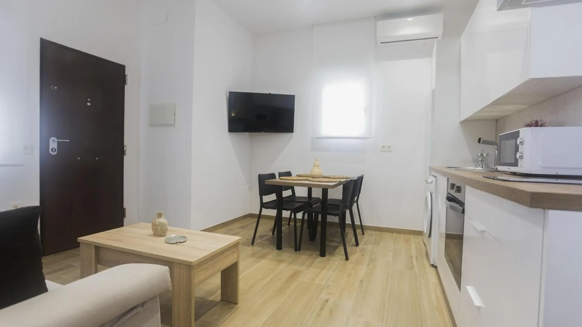 Apartamento En El Centro De Salobrena Spain